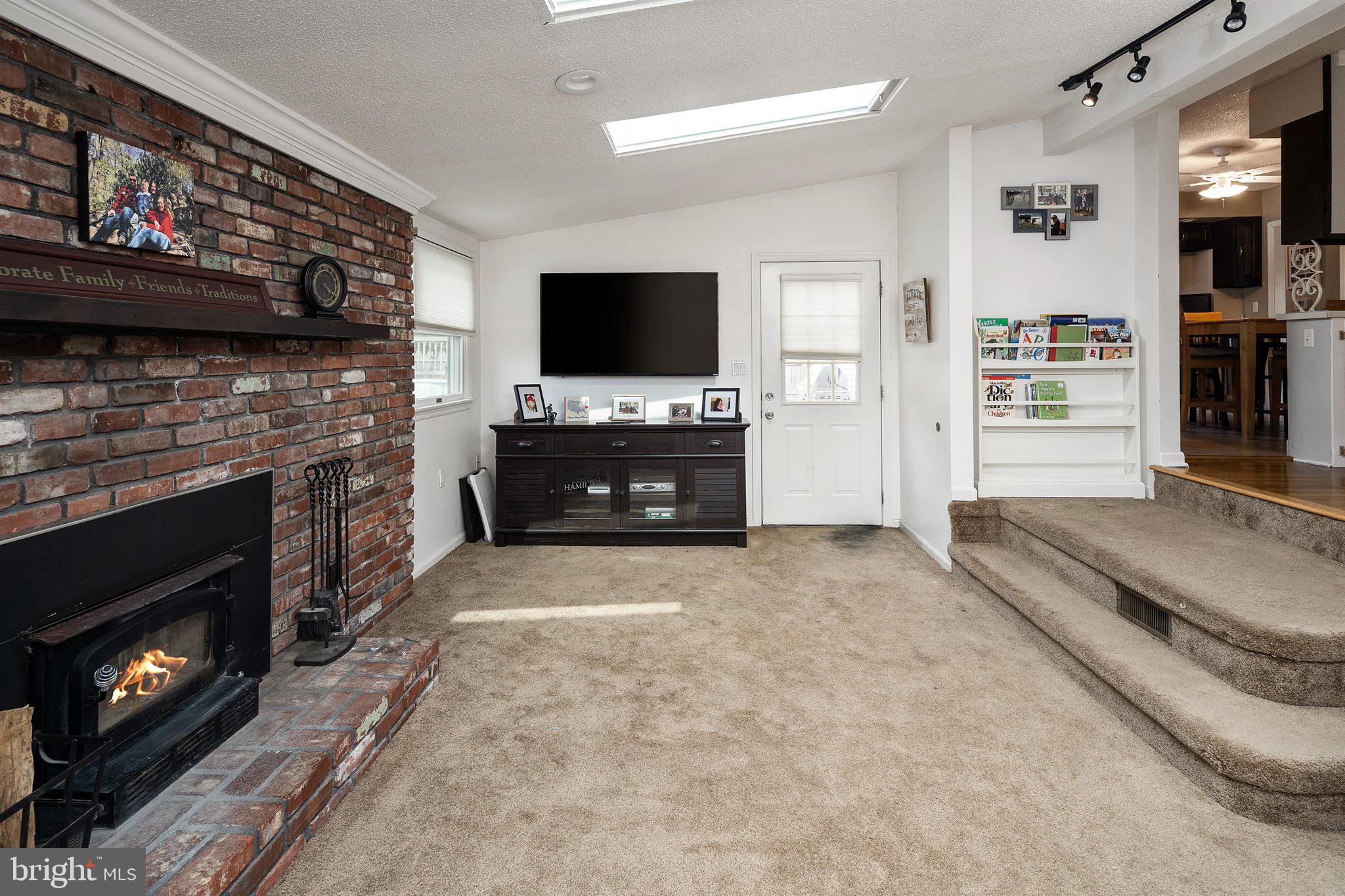 20 Cardigan Road Hamilton, NJ 08690 - Photo 10 of 33