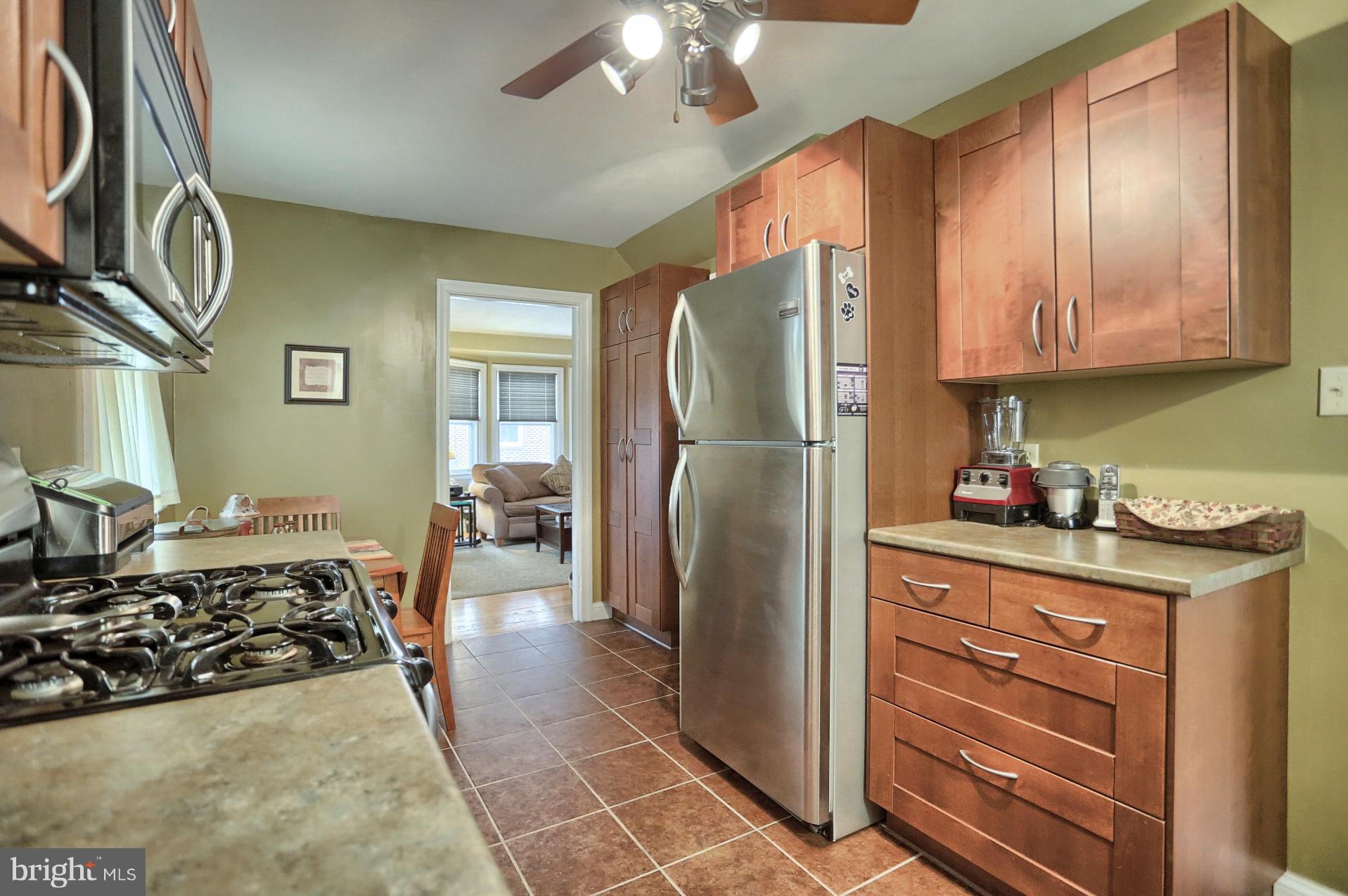 40 Ralph Avenue Reading, PA 19608 - Photo 11 of 21