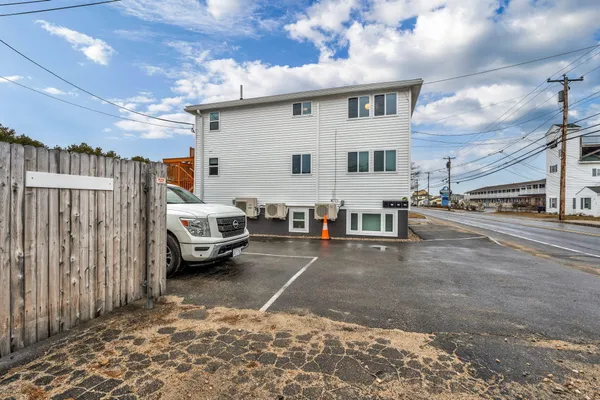 $499,900 | 162 East Grand Avenue, Unit 301, Old Orchard Beach, ME 04064