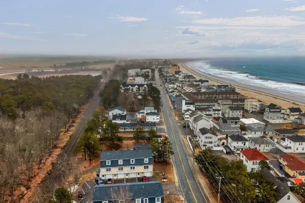$499,900 | 162 East Grand Avenue, Unit 301, Old Orchard Beach, ME 04064