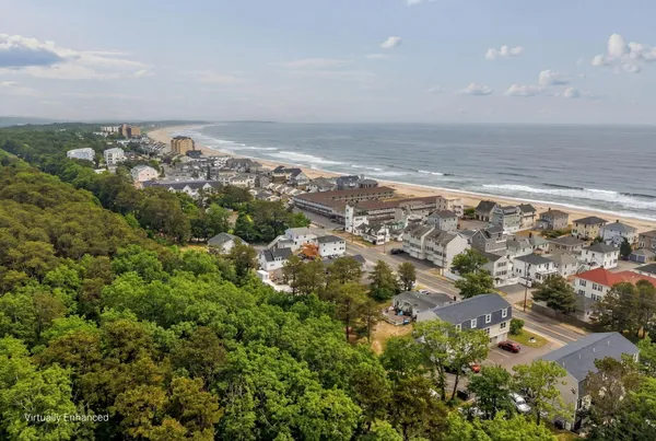 $499,900 | 162 East Grand Avenue, Unit 301, Old Orchard Beach, ME 04064