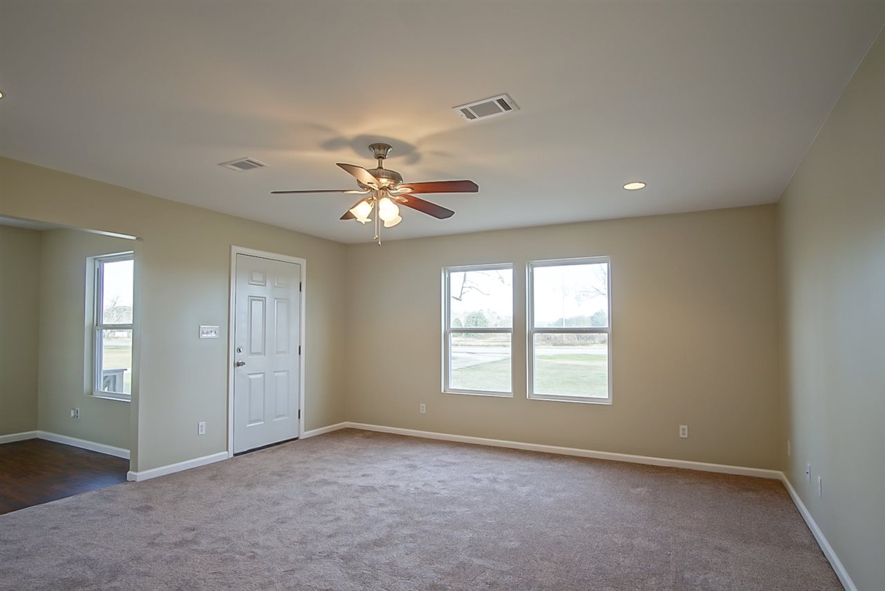 27074 Highway 98 Elberta, AL 36530 - Photo 4 of 24