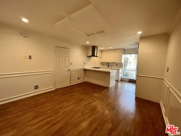 $2,100 | 4361 Berryman Avenue, Unit 1, Los Angeles, CA 90066