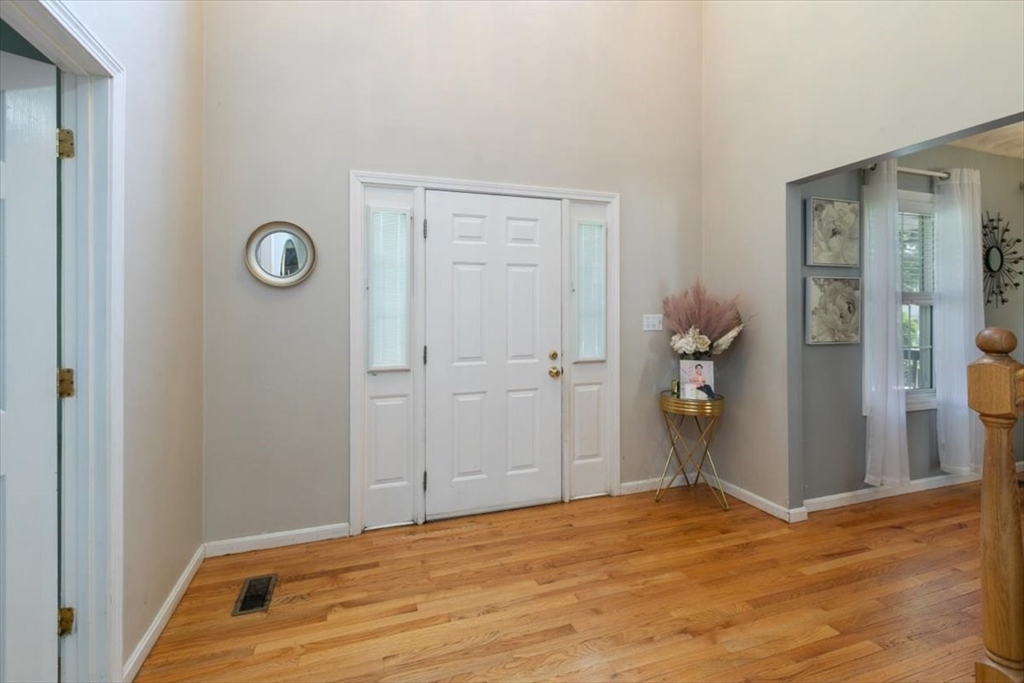 10 Blye Road Haverhill, MA 01832 - Photo 5 of 42
