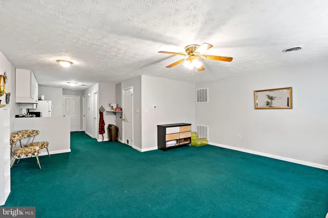 $379,900 | 352 Stribling Road, Martinsburg, WV 25403