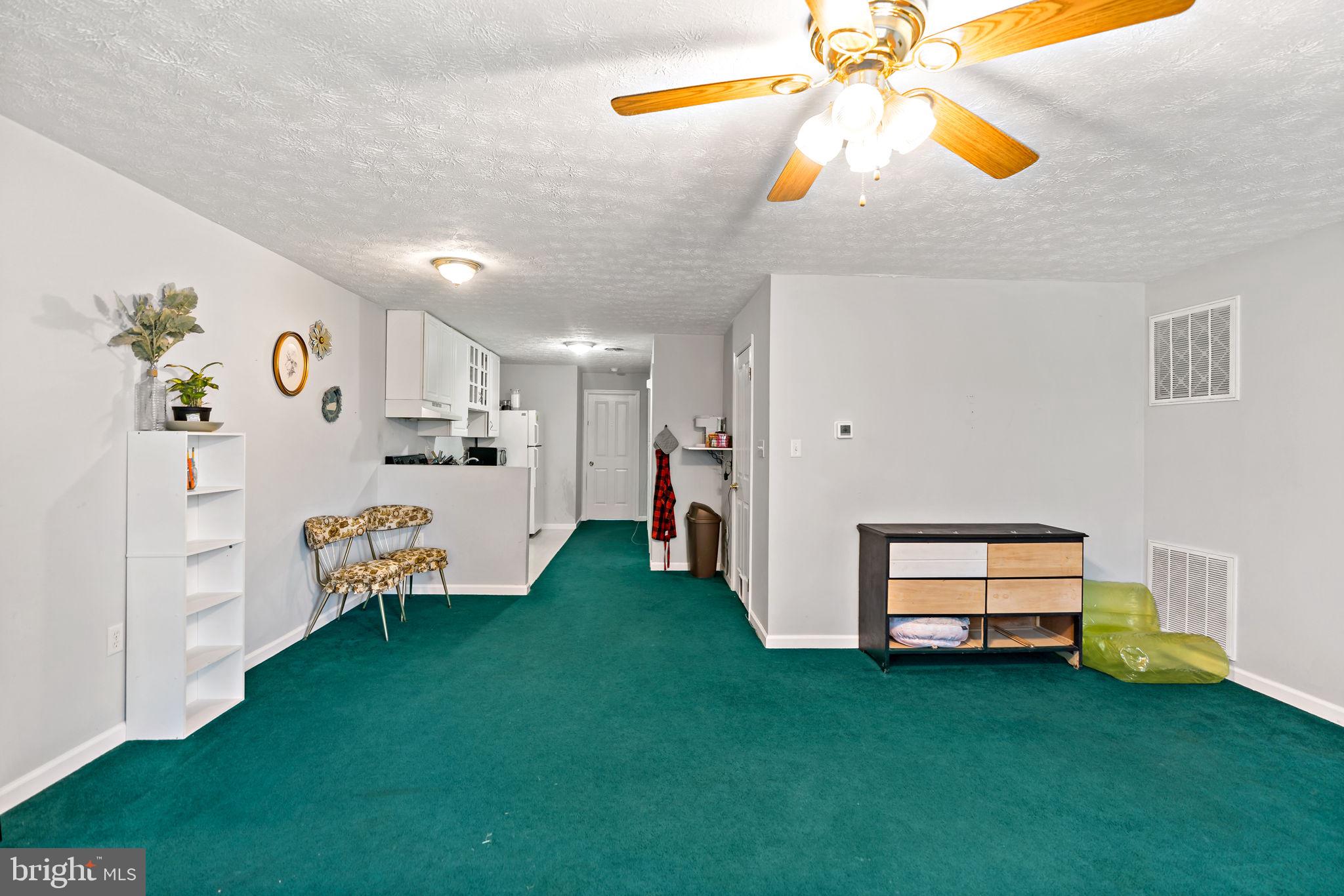 352 Stribling Road Martinsburg, WV 25403 - Photo 21 of 38