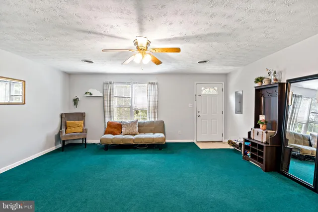 $379,900 | 352 Stribling Road, Martinsburg, WV 25403