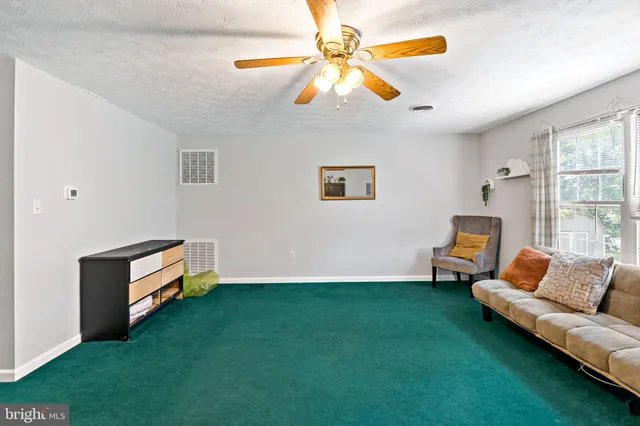 $379,900 | 352 Stribling Road, Martinsburg, WV 25403