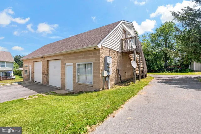 $379,900 | 352 Stribling Road, Martinsburg, WV 25403