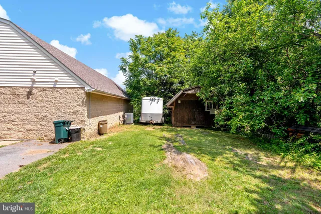 $379,900 | 352 Stribling Road, Martinsburg, WV 25403