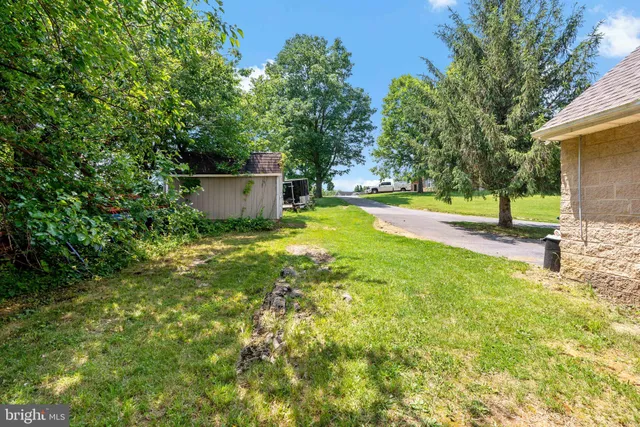 $379,900 | 352 Stribling Road, Martinsburg, WV 25403