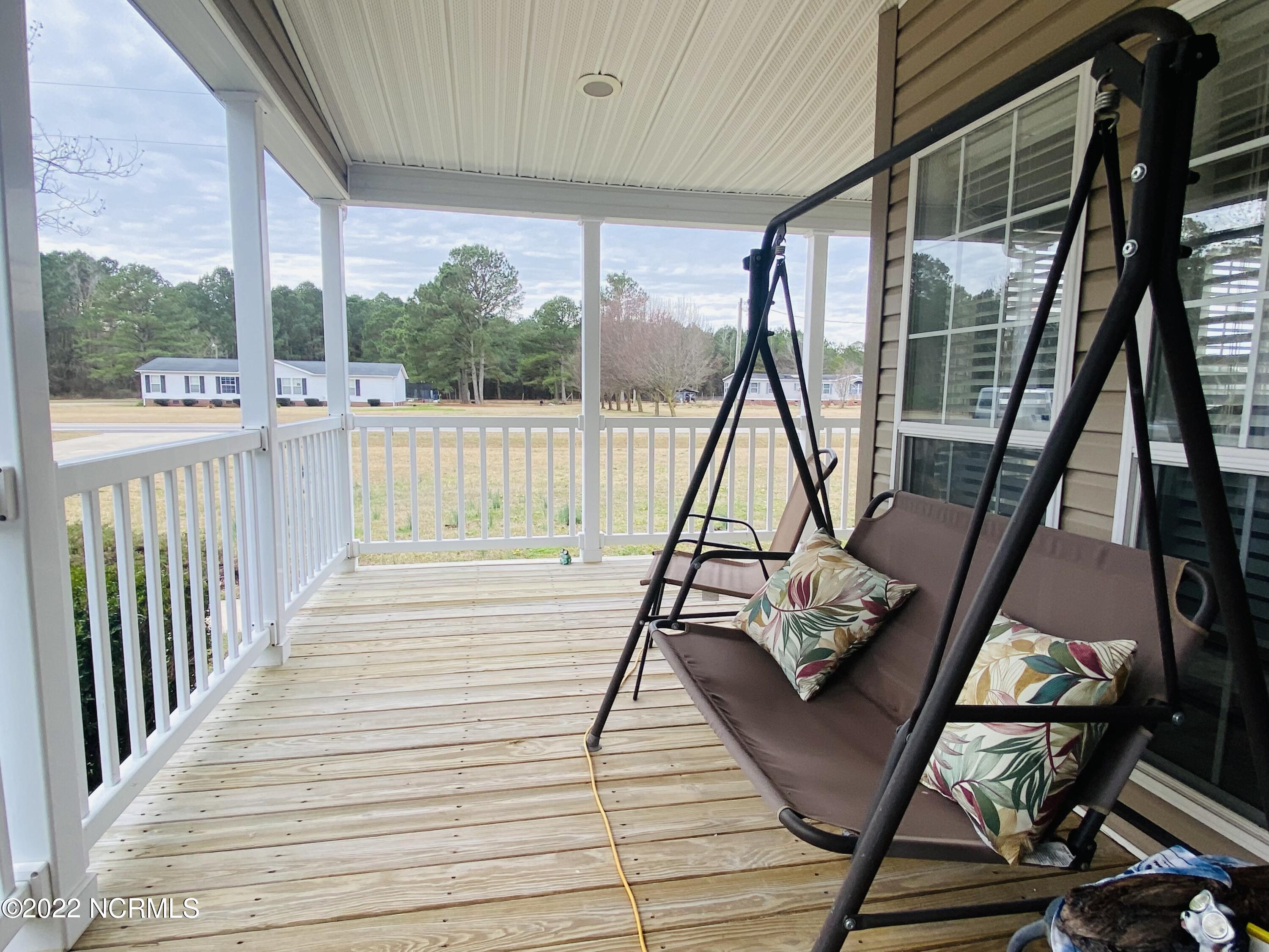 2221 Grantham School Road Mount Olive, NC 28365 - Photo 16 of 22 IMG_4777
