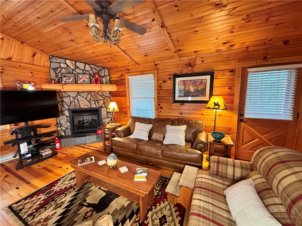 150 Turkey Ridge Crumpler, NC 28617 - Photo 20 of 40