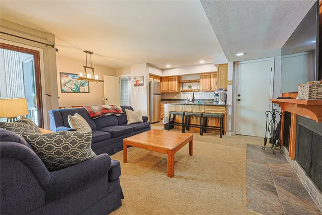 $699,000 | 373 Wild Irishman Road, Unit 1071, Keystone, CO 80435