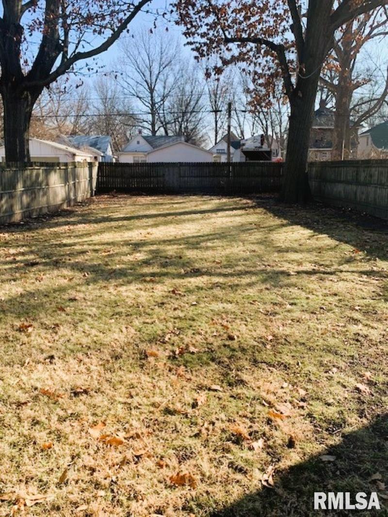 122 South State Street Springfield, IL 62704 - Photo 27 of 27