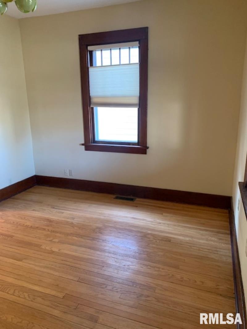 122 South State Street Springfield, IL 62704 - Photo 3 of 27