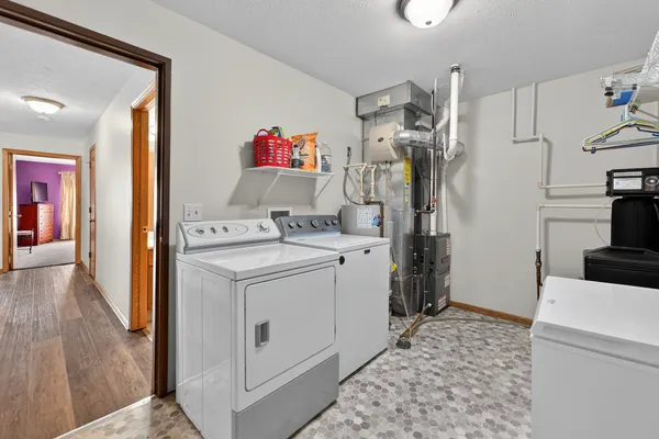 $225,000 | 941 Arvle Circle, Unit 941, Sycamore, IL 60178