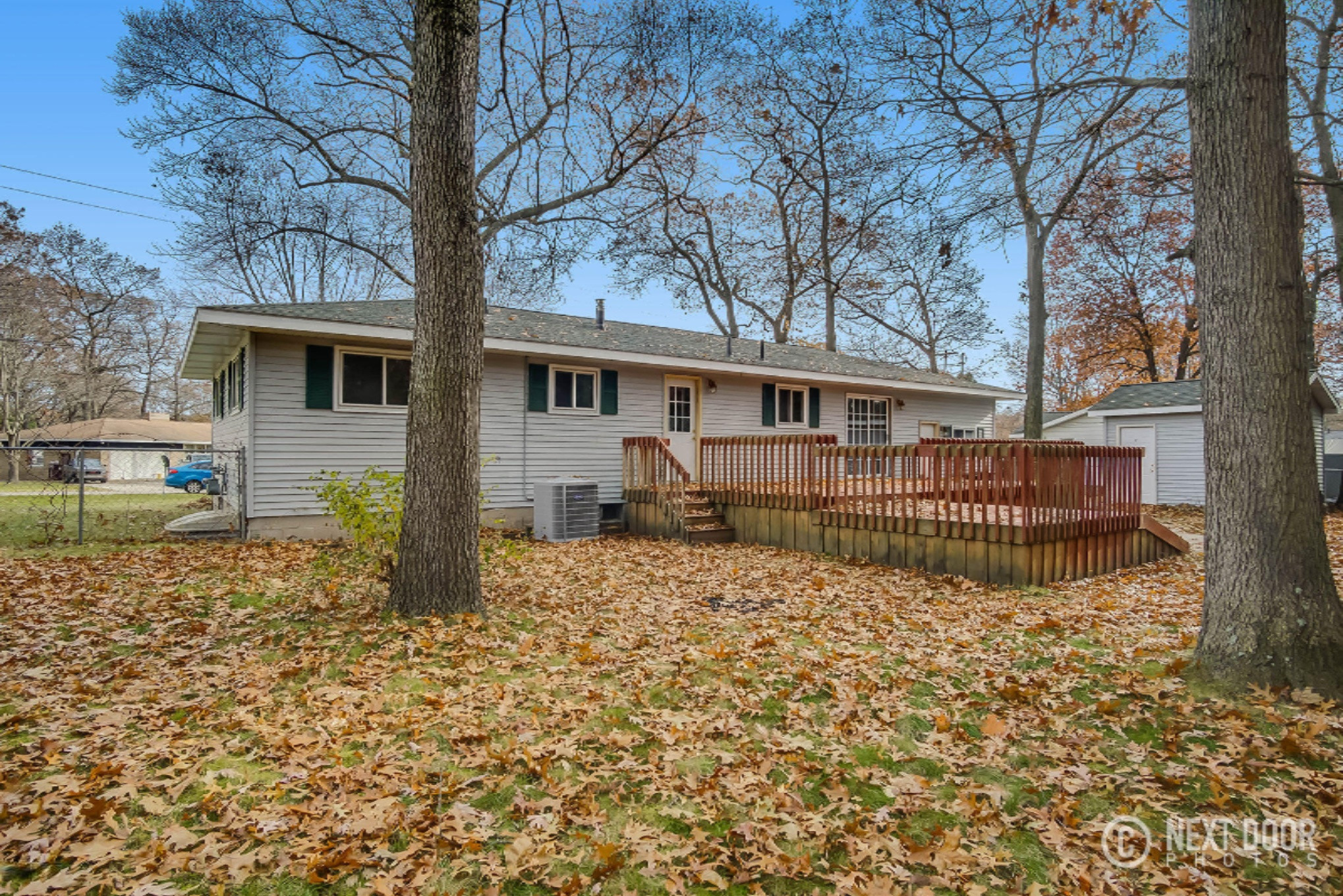 1251 Joslyn Road Muskegon, MI 49445 - Photo 8 of 36 DSC04903_blended