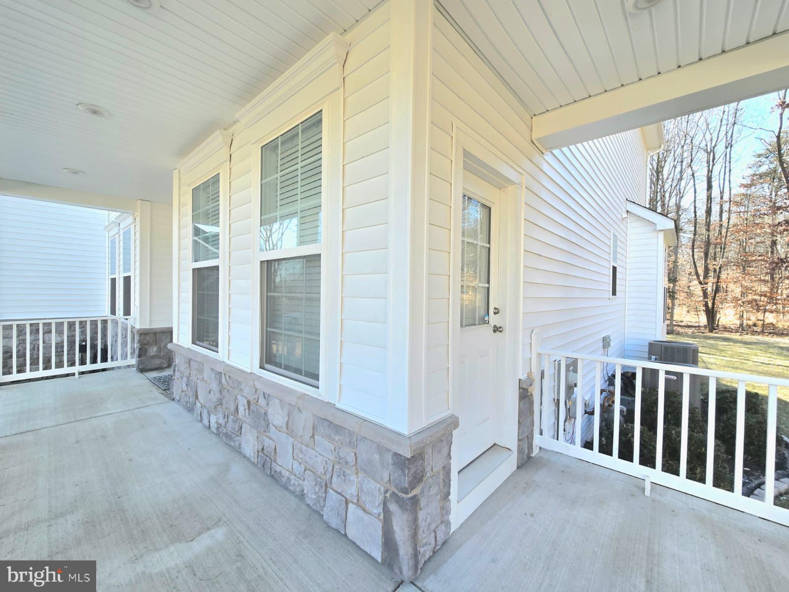 9909 Kildore Way Fort Washington, MD 20744 - Photo 6 of 67 Wrap-around Porch