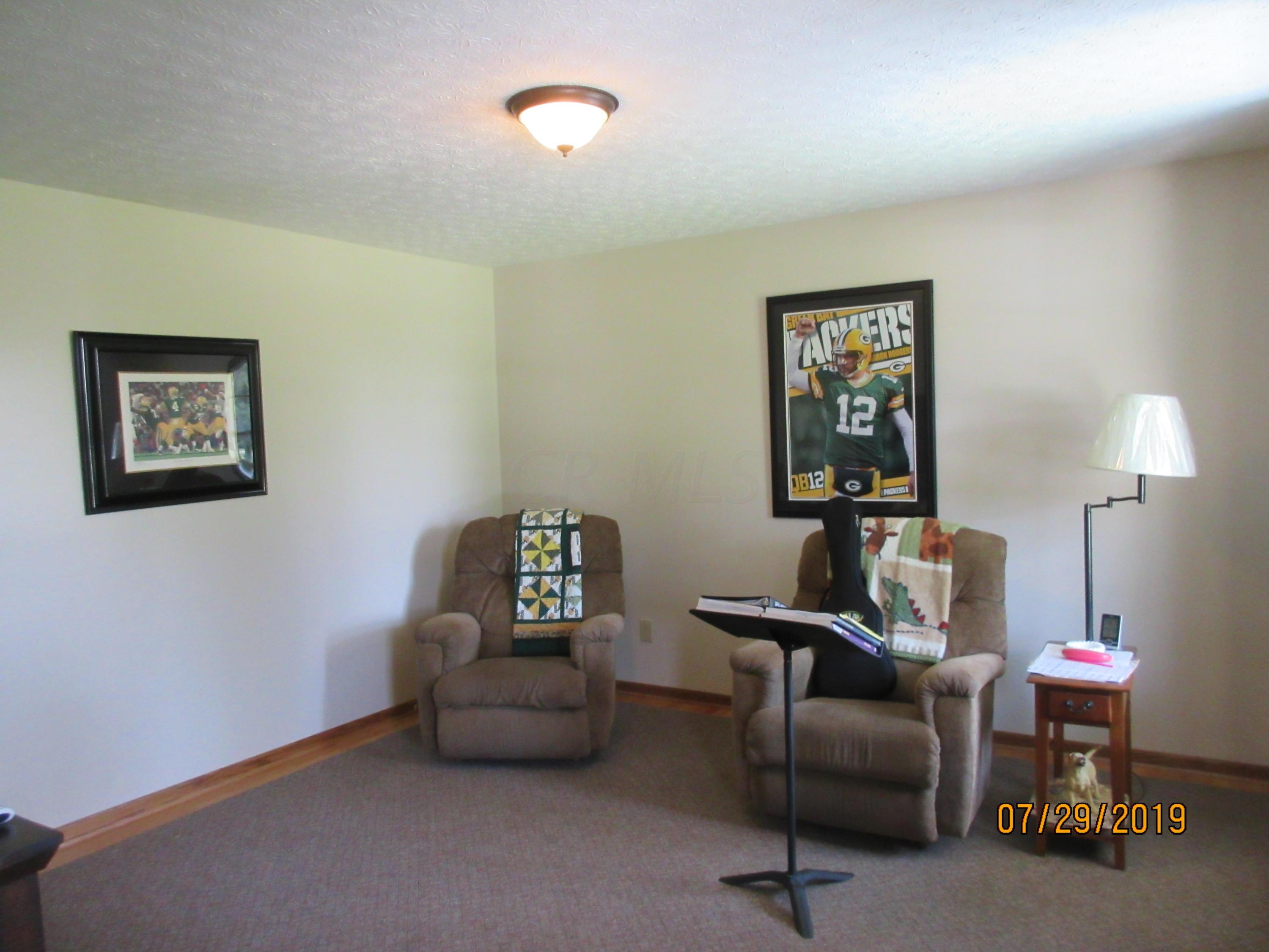 1680 North Hopewell Road Hopewell, OH 43746 - Photo 20 of 56