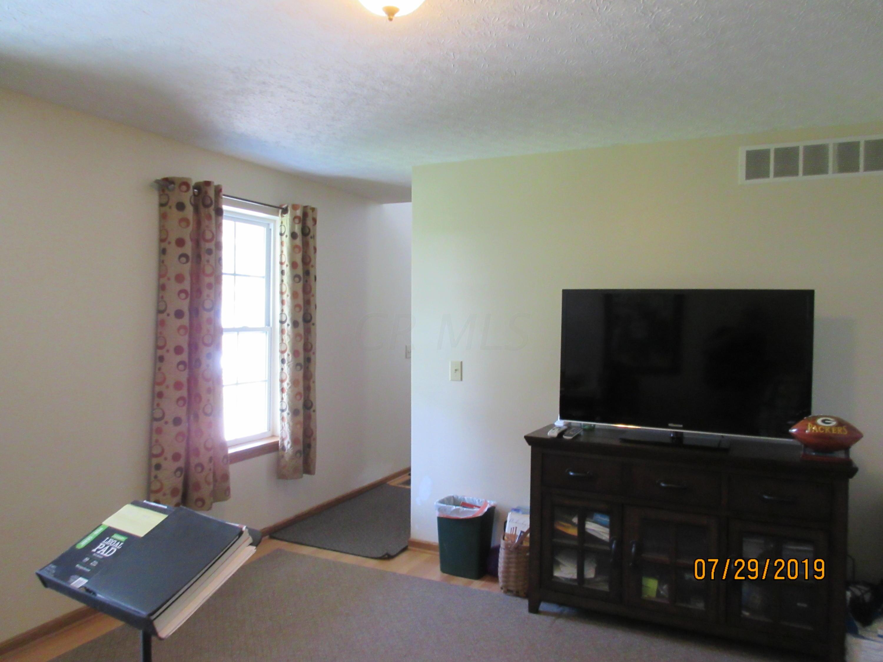 1680 North Hopewell Road Hopewell, OH 43746 - Photo 21 of 56