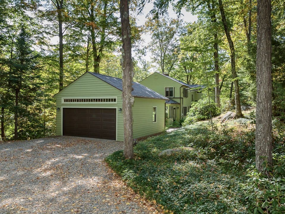 55 Mill Pond Road Durham, NH 03824 - Photo 1 of 40 Gallery Image 1