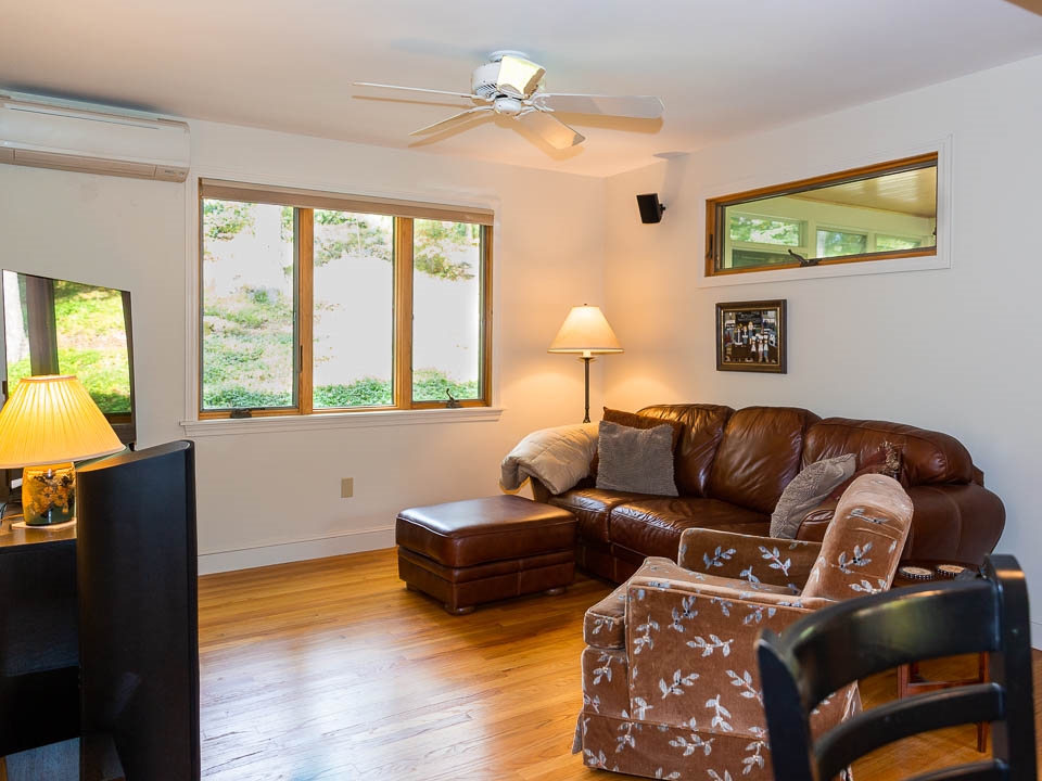 55 Mill Pond Road Durham, NH 03824 - Photo 33 of 40 Gallery Image 33