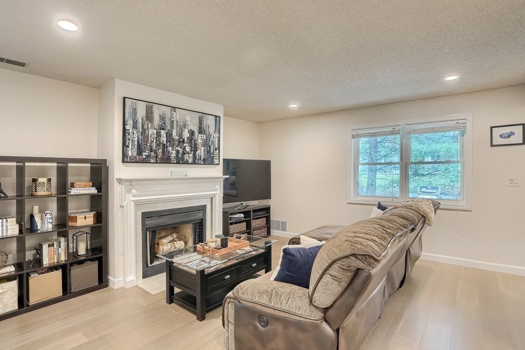 1502 Tuckers Lane, Unit 1502 Hingham, MA 02043 - Photo 2 of 41