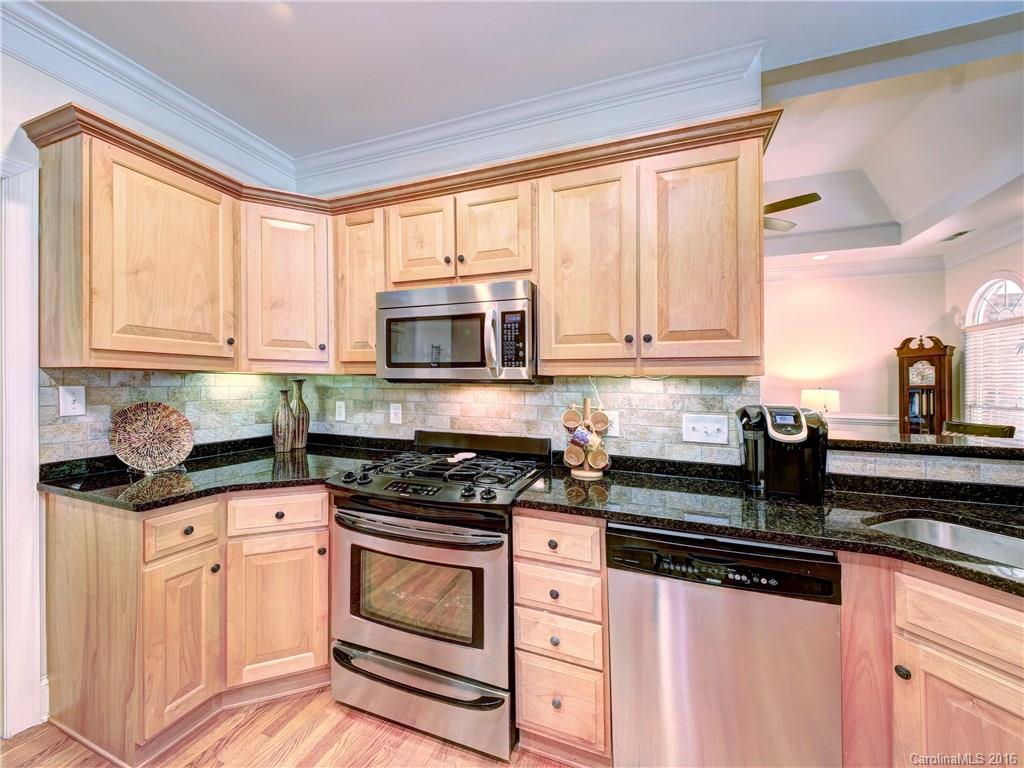 6216 Creola Road Charlotte, NC 28270 - Photo 10 of 24 Gallery Image 10