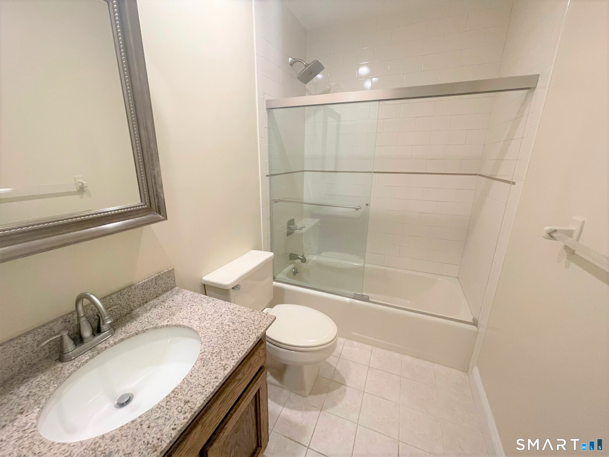 166 Old Brookfield Road, Unit 7A5 Danbury, CT 06811 - Photo 23 of 26