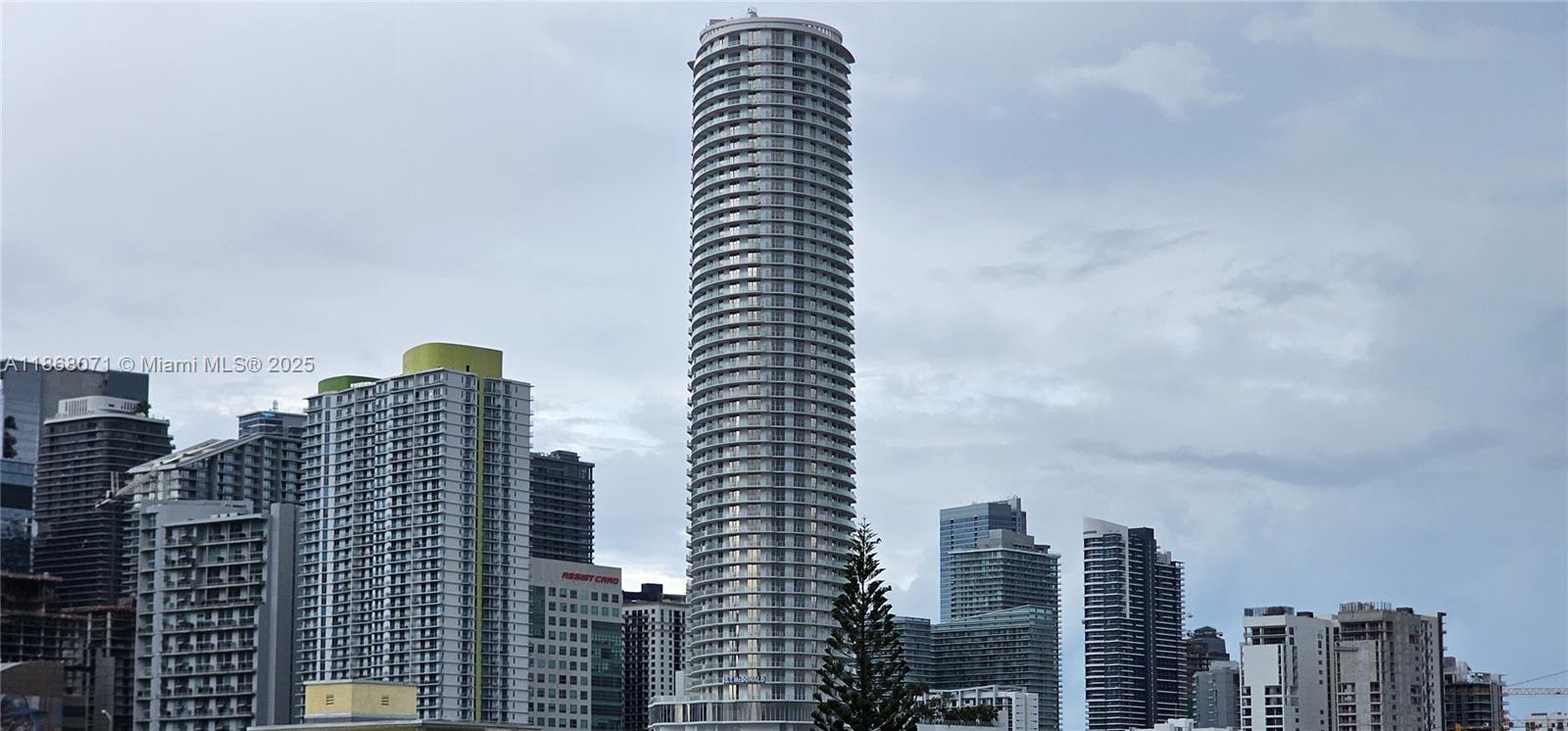 501 Southwest 1st Street, Unit 507 Miami, FL 33130 - Photo 19 of 25 a view of city with tall buildings
