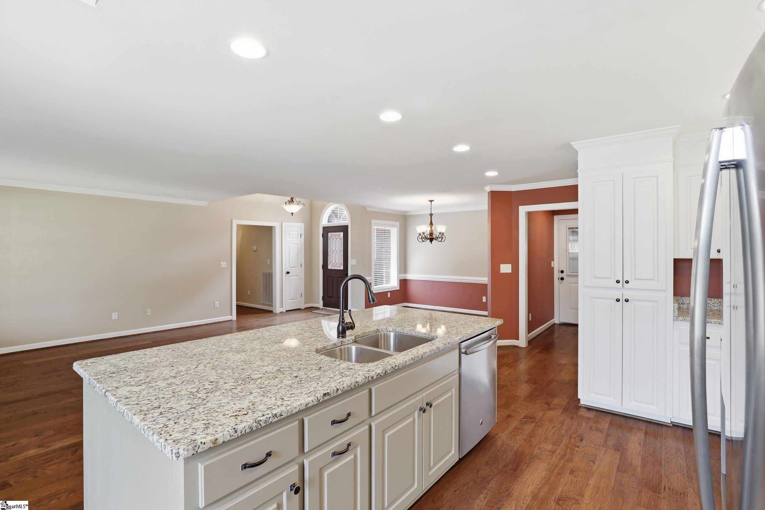 202 Goodjoin Road Lyman, SC 29365 - Photo 14 of 39