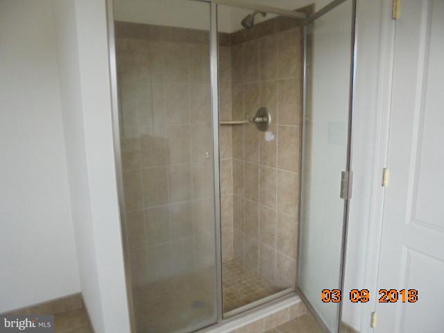 5265 Wentz Road Manchester, MD 21102 - Photo 23 of 30 Bath (Master)