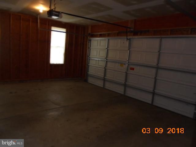 5265 Wentz Road Manchester, MD 21102 - Photo 29 of 30 Garage