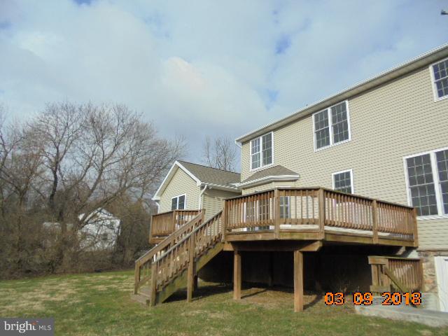 5265 Wentz Road Manchester, MD 21102 - Photo 5 of 30 Exterior (Rear)