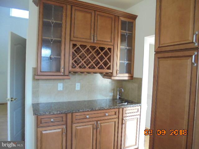5265 Wentz Road Manchester, MD 21102 - Photo 10 of 30 Kitchen