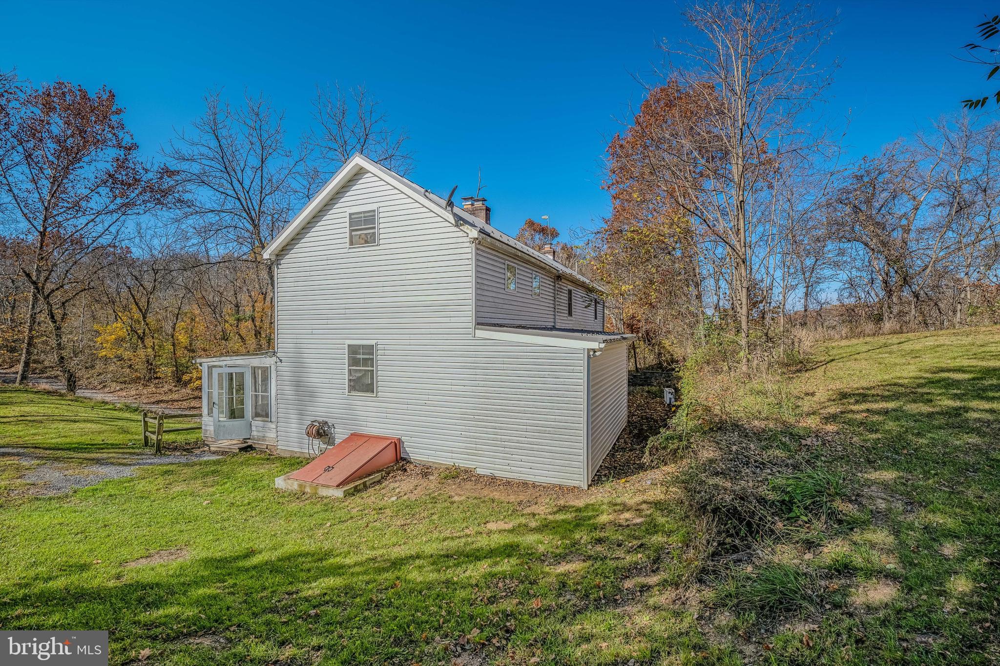 796 Dam Four Road Shepherdstown, WV 25443 - Photo 7 of 71