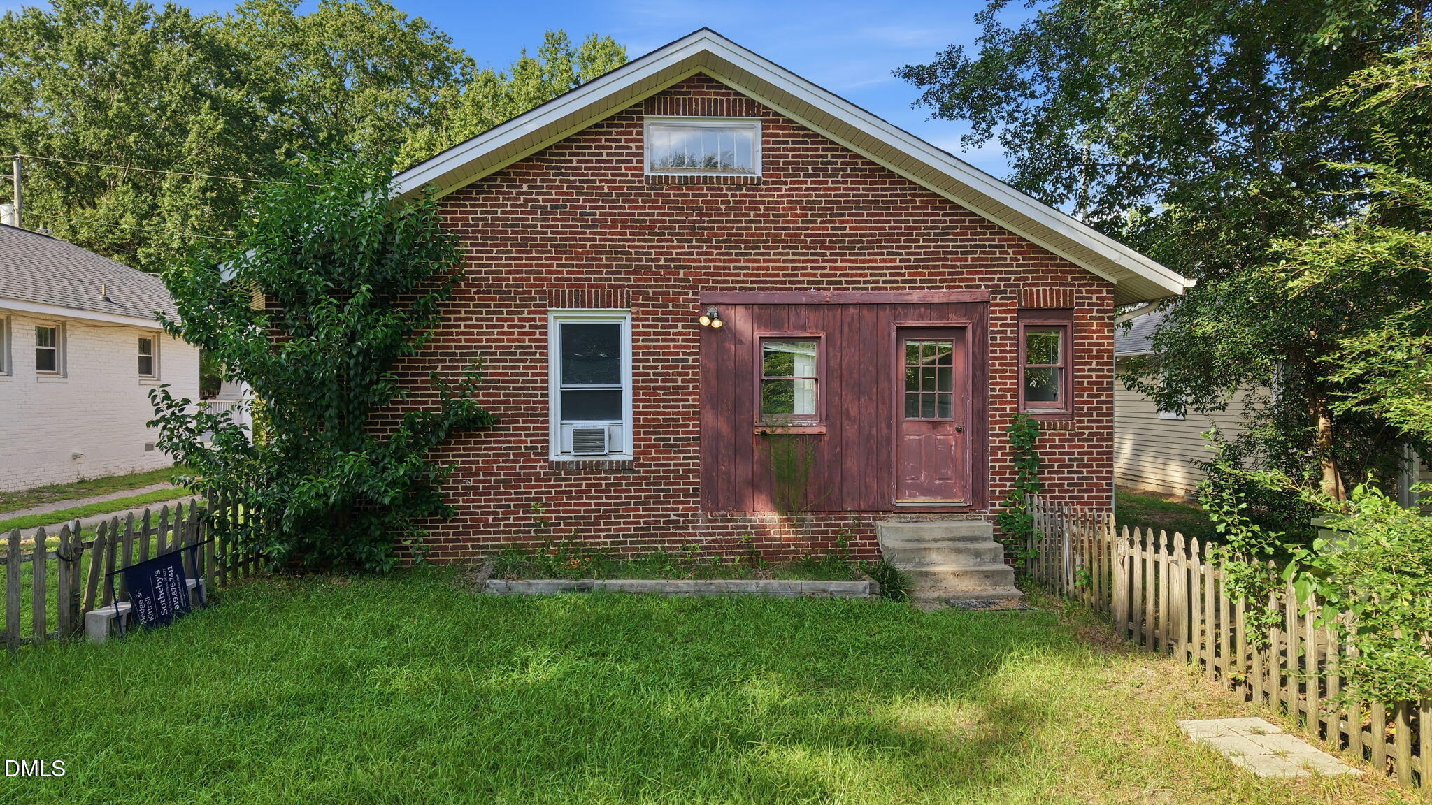 3123 Stanhope Avenue Raleigh, NC 27607 - Photo 9 of 44 7-web-or-mls-DJI_20260817170730_0788_D