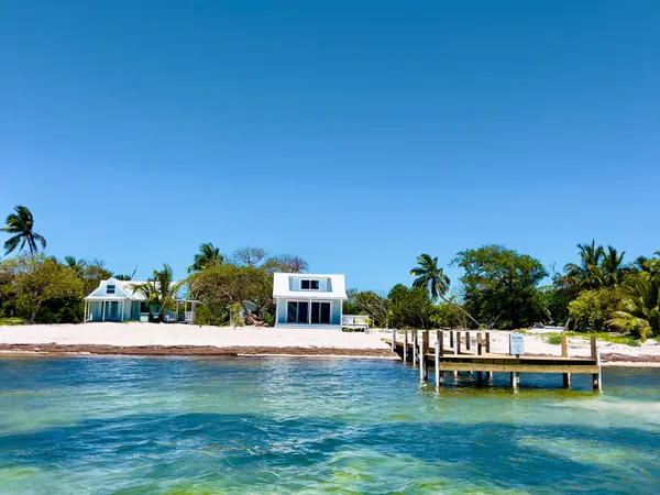 $847,000 | 9 West Cooks Big Pine, Big Pine Key, FL 33043
