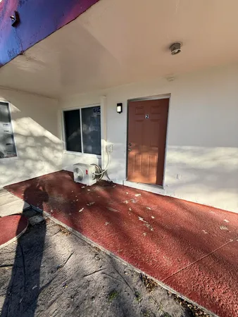 $1,800 | 1231 West River Drive, Unit 14, Margate, FL 33063