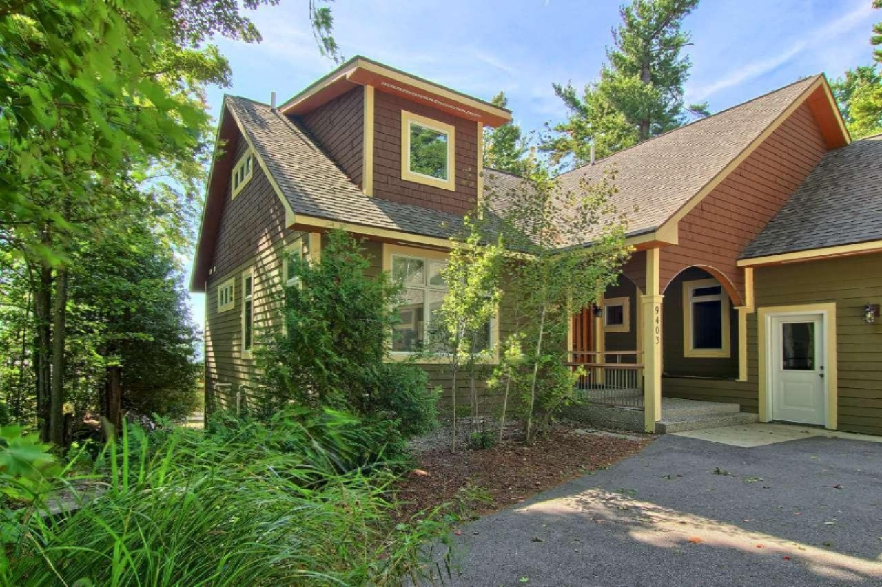 9403 North Long Lake Road Traverse City, MI 49685 - Photo 11 of 62 IMG_1228-HDR(6)-1280