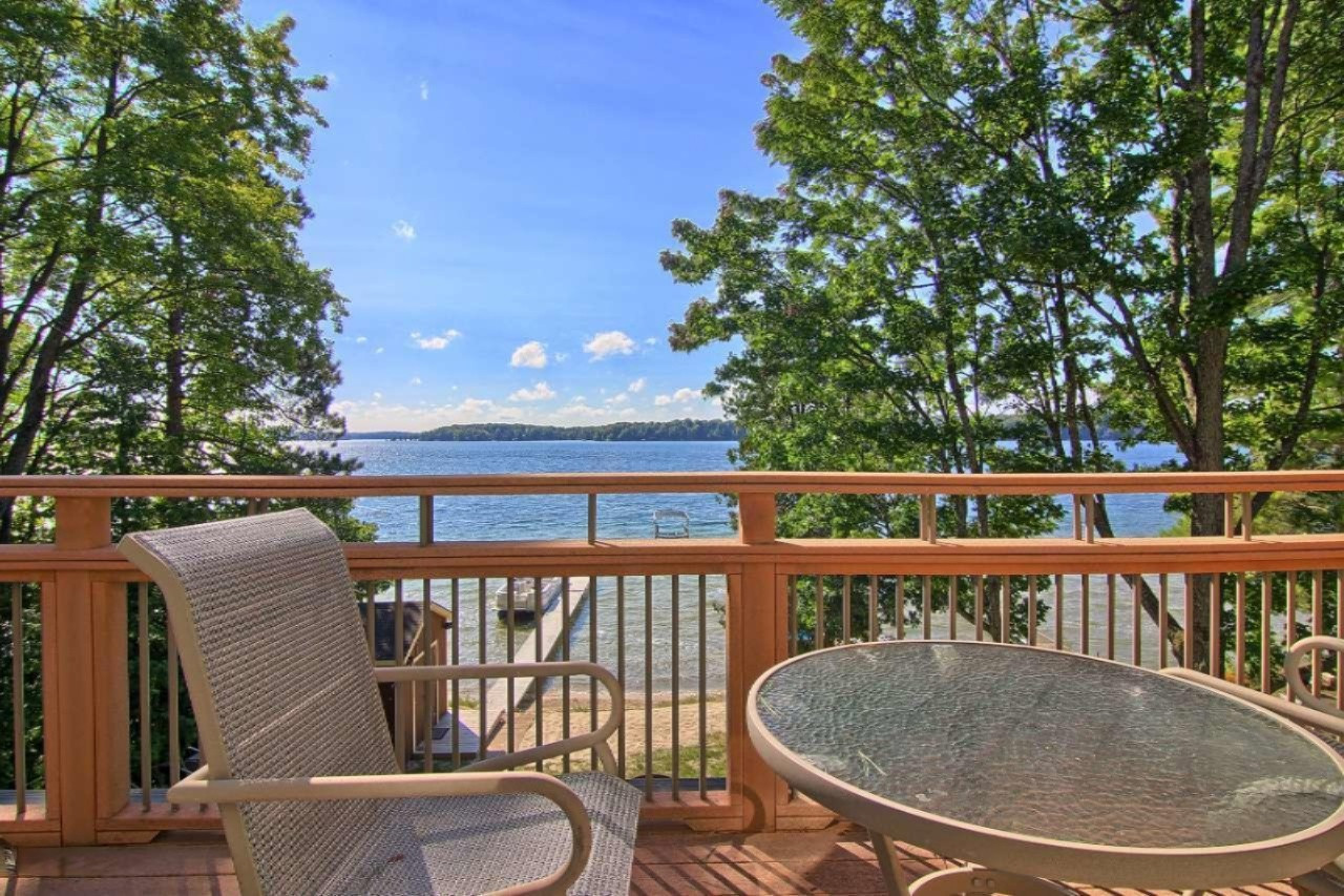 9403 North Long Lake Road Traverse City, MI 49685 - Photo 33 of 62 IMG_0663-HDR(6)-1280