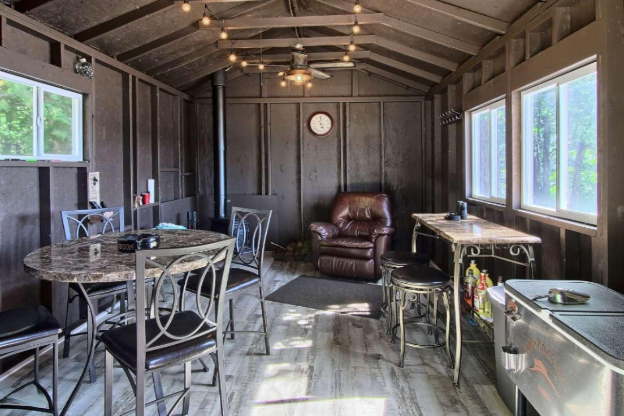 9403 North Long Lake Road Traverse City, MI 49685 - Photo 51 of 62 IMG_1120-HDR(6)-1280