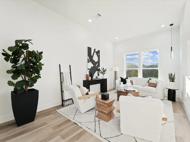 $339,990 | 6631 Katarani Drive, Houston, TX 77091