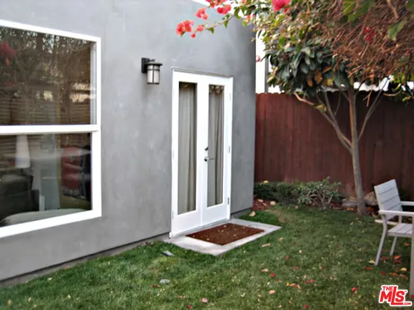 $5,350 | 4125 1/2 Huron Avenue, Culver City, CA 90232