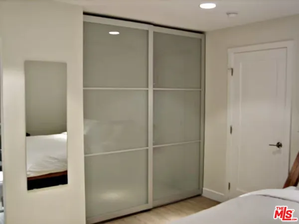 $5,350 | 4125 1/2 Huron Avenue, Culver City, CA 90232