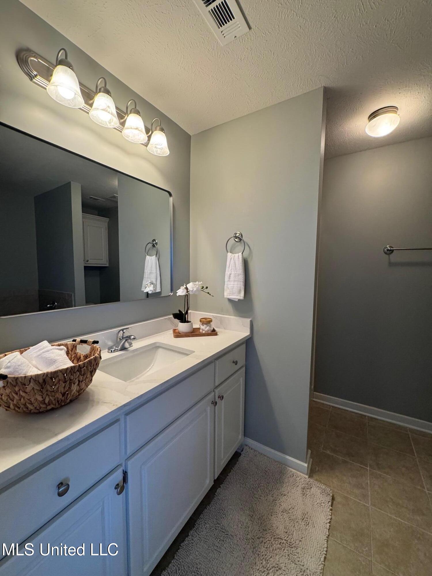 106 Ash Ridge Place Pearl, MS 39208 - Photo 20 of 27 IMG_6846