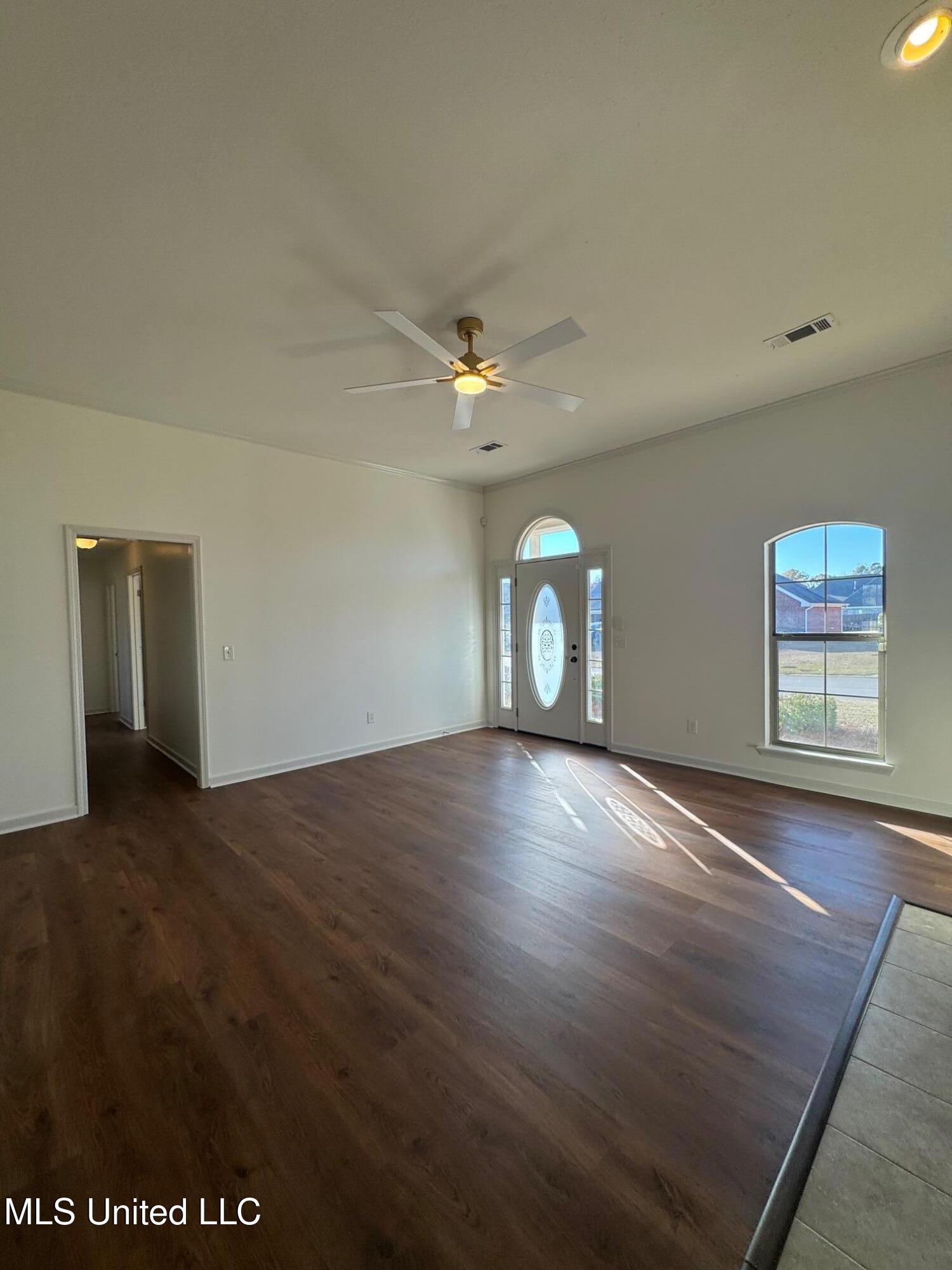 106 Ash Ridge Place Pearl, MS 39208 - Photo 4 of 27 IMG_6828