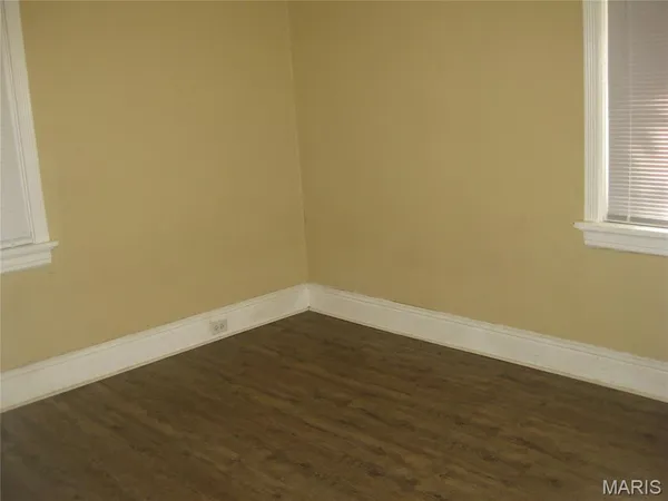 $174,900 | 6304 Cabanne Avenue, University City, MO 63130