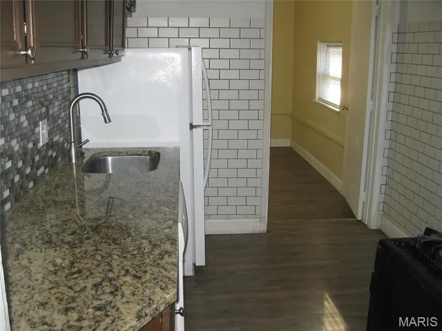 $179,900 | 6304 Cabanne Avenue, University City, MO 63130